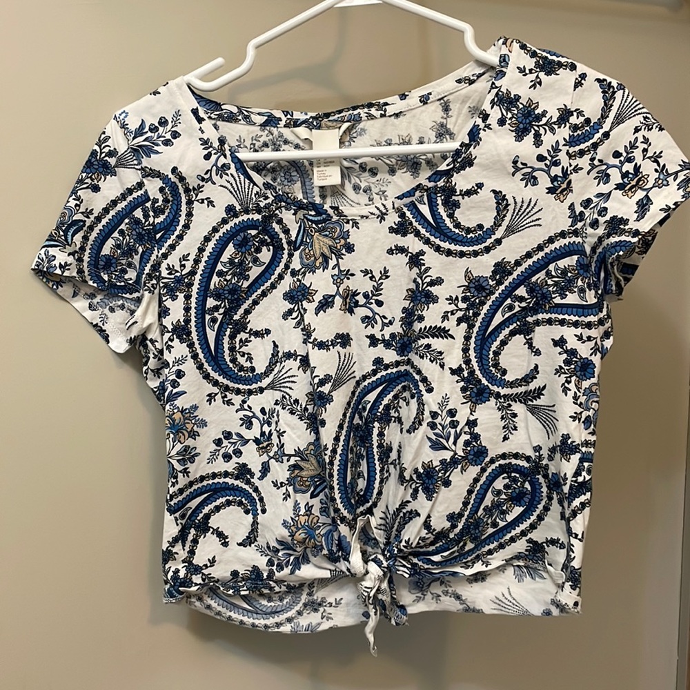 Crop top, tie in front size XS